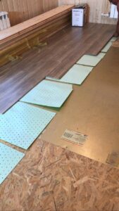 Теплый пол под ламинат