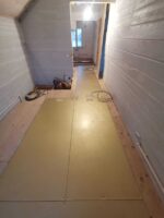 Отопление деревянного дома из бруса тёплым полом "Хотпанел".