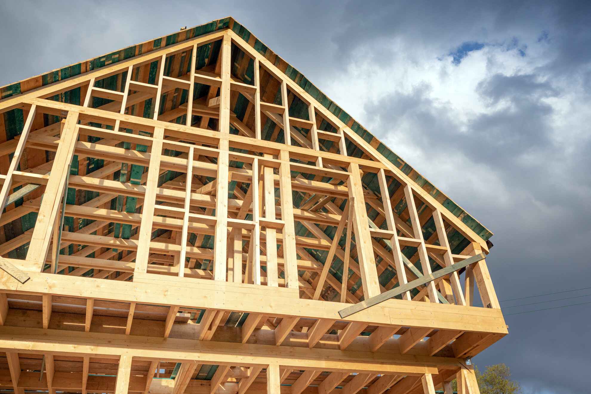 Каркасный дом: одноэтажный или двухэтажный?