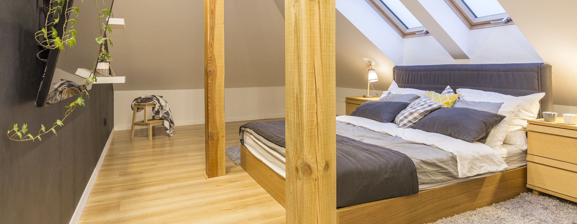 Спальня в деревянном доме