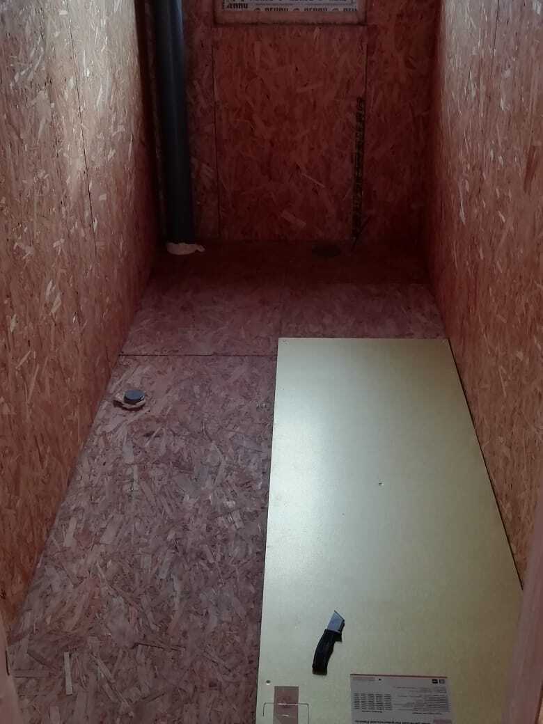 Монтаж теплого пола в доме из СИП панелей с помощью электрических нагревательных панелей Хотпанел.