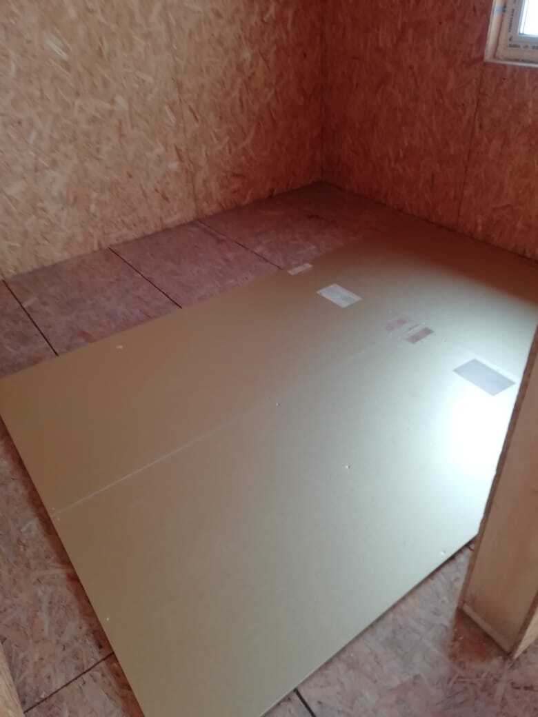 Монтаж теплого пола в доме из СИП панелей с помощью электрических нагревательных панелей Хотпанел.