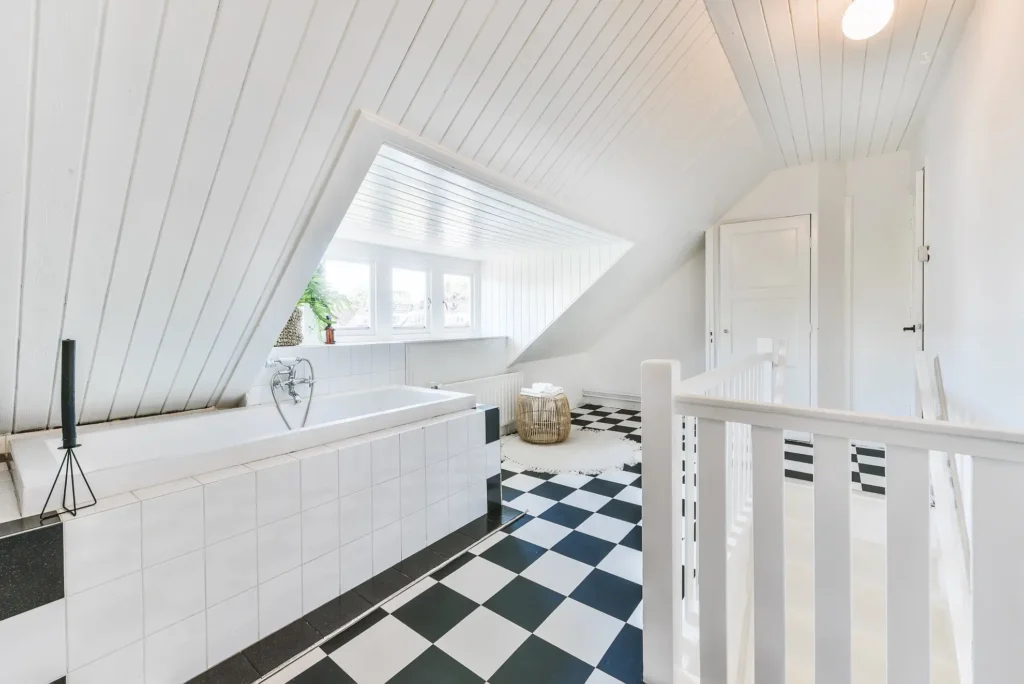 Отделка ванной комнаты в каркасном доме