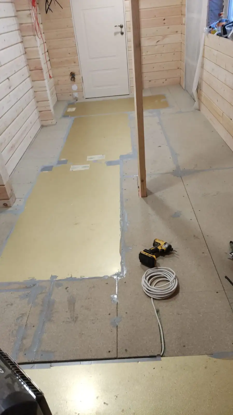 Отопление прихожей в доме из бруса