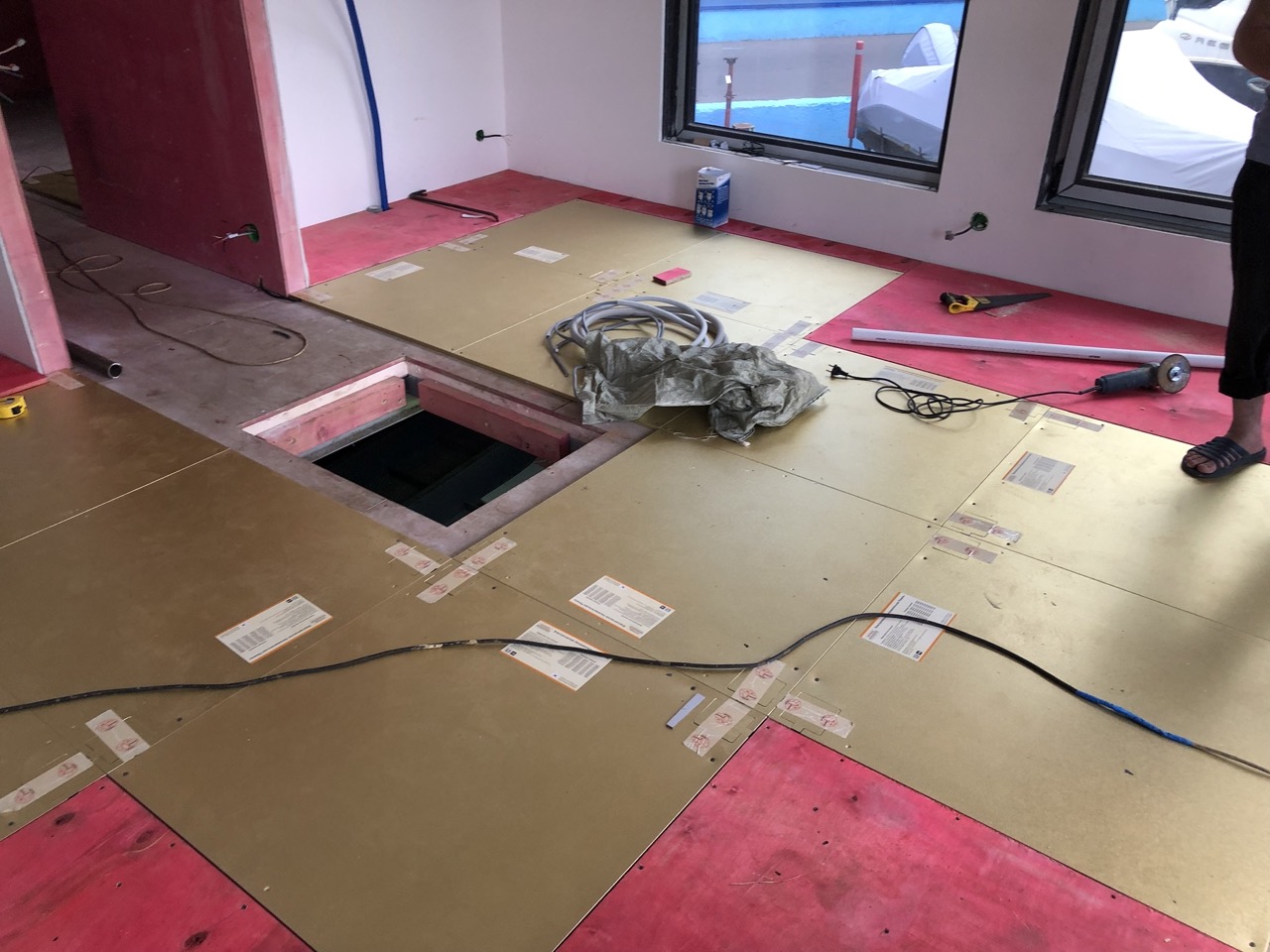 Отопление хаусбота, дома на воде.