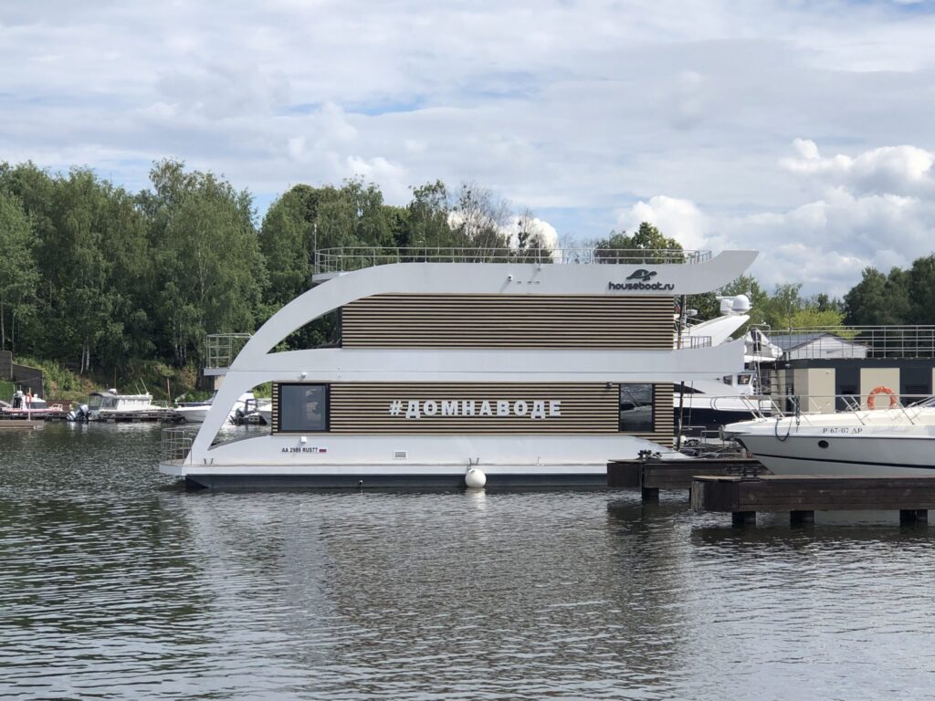 Отопление хаусбота, дома на воде.