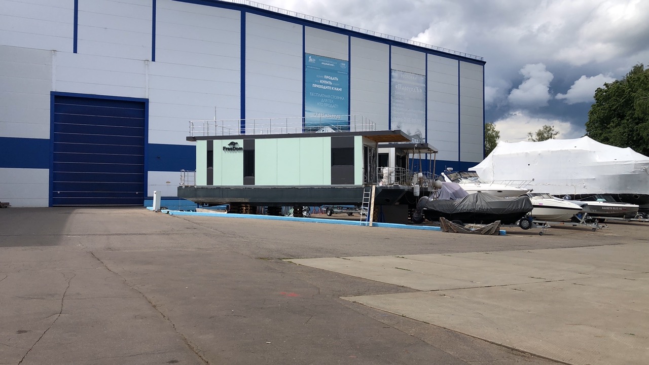 Отопление хаусбота, дома на воде.